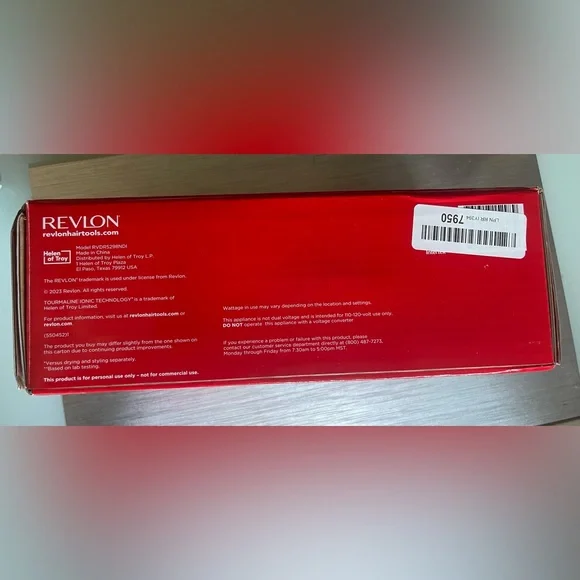 Revlon One-Step Volumizer PLUS 2.0 Hair Dryer and Hot Air Brush. Price $70 - Picture 4 of 5